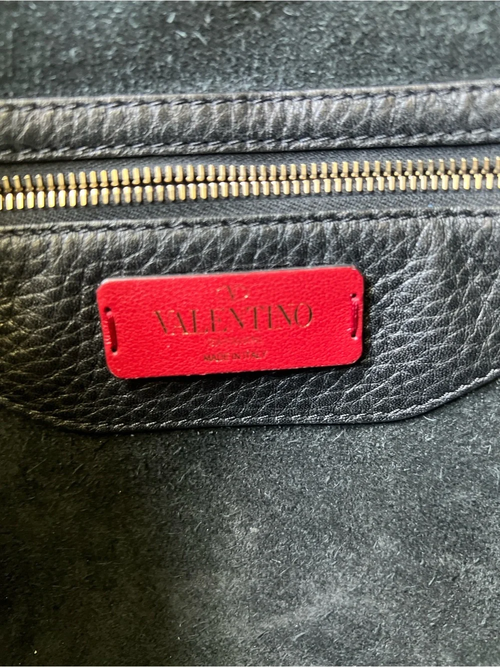 Valentino Garavani Black Pebbled Leather Rockstud Tote